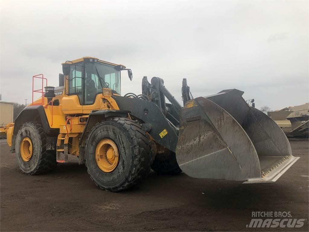 Volvo L220H Kolesové nakladače