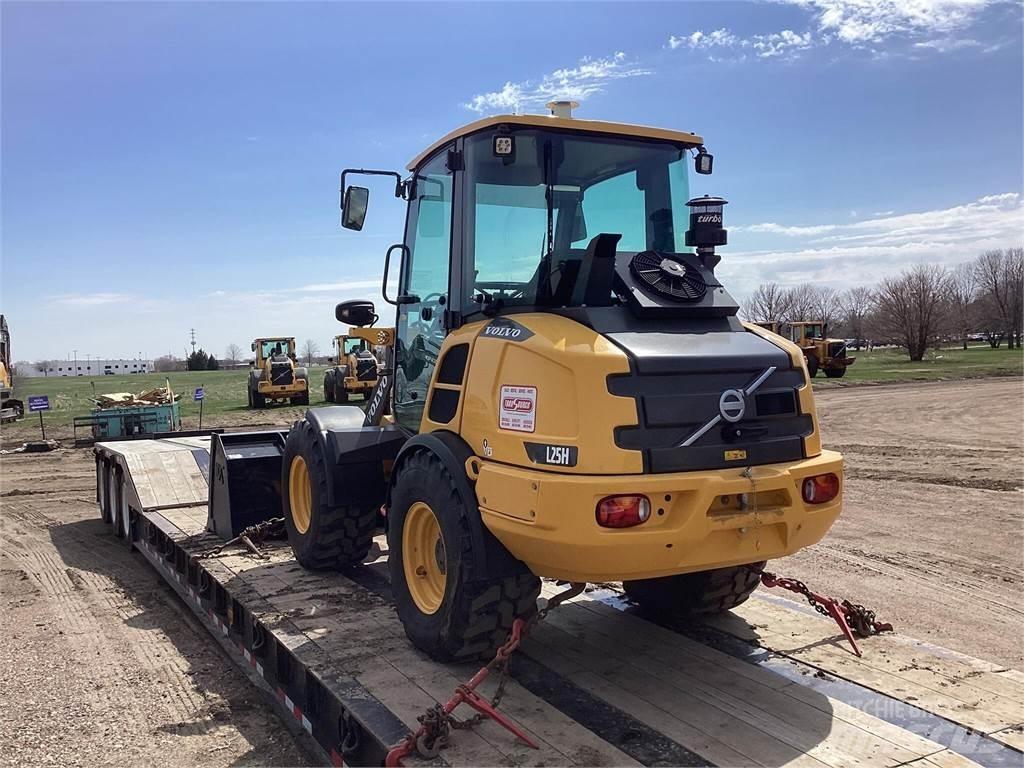 Volvo L25H Kolesové nakladače
