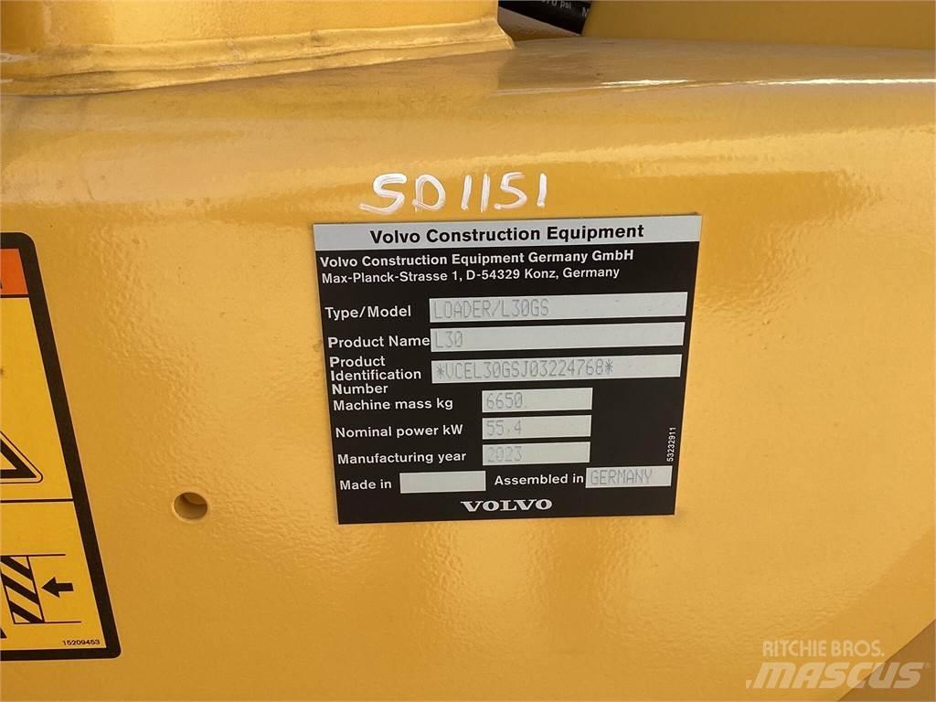 Volvo L30GS Kolesové nakladače