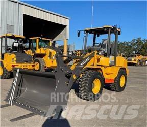 Volvo L30GS Kolesové nakladače