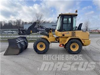 Volvo L35G Kolesové nakladače