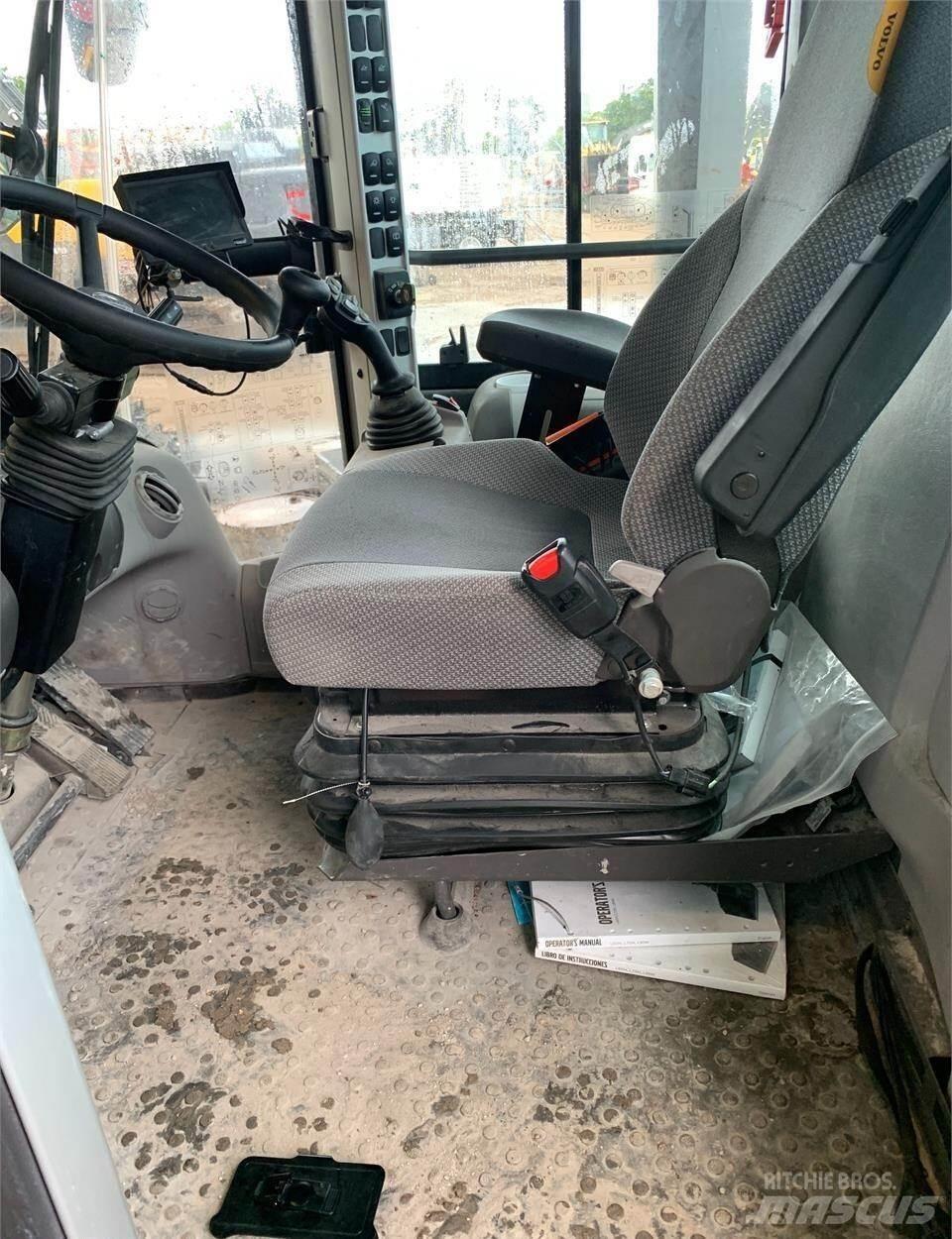 Volvo L60H Kolesové nakladače