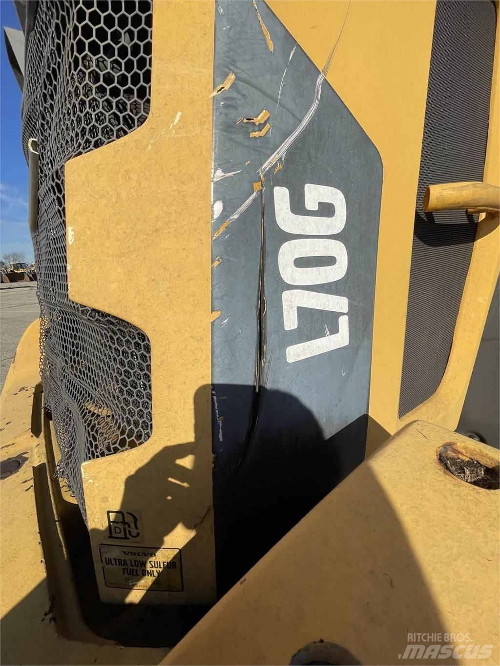 Volvo L70G Kolesové nakladače