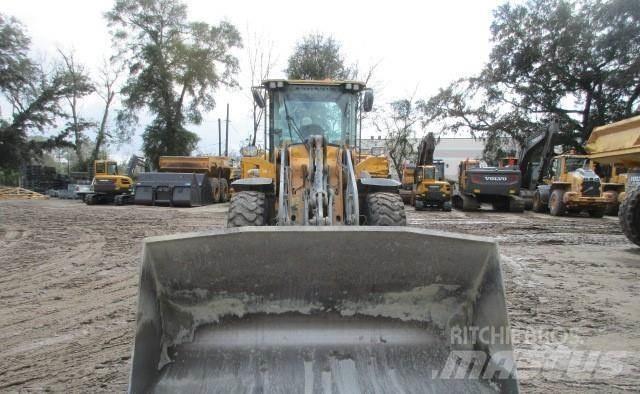 Volvo L70H Kolesové nakladače