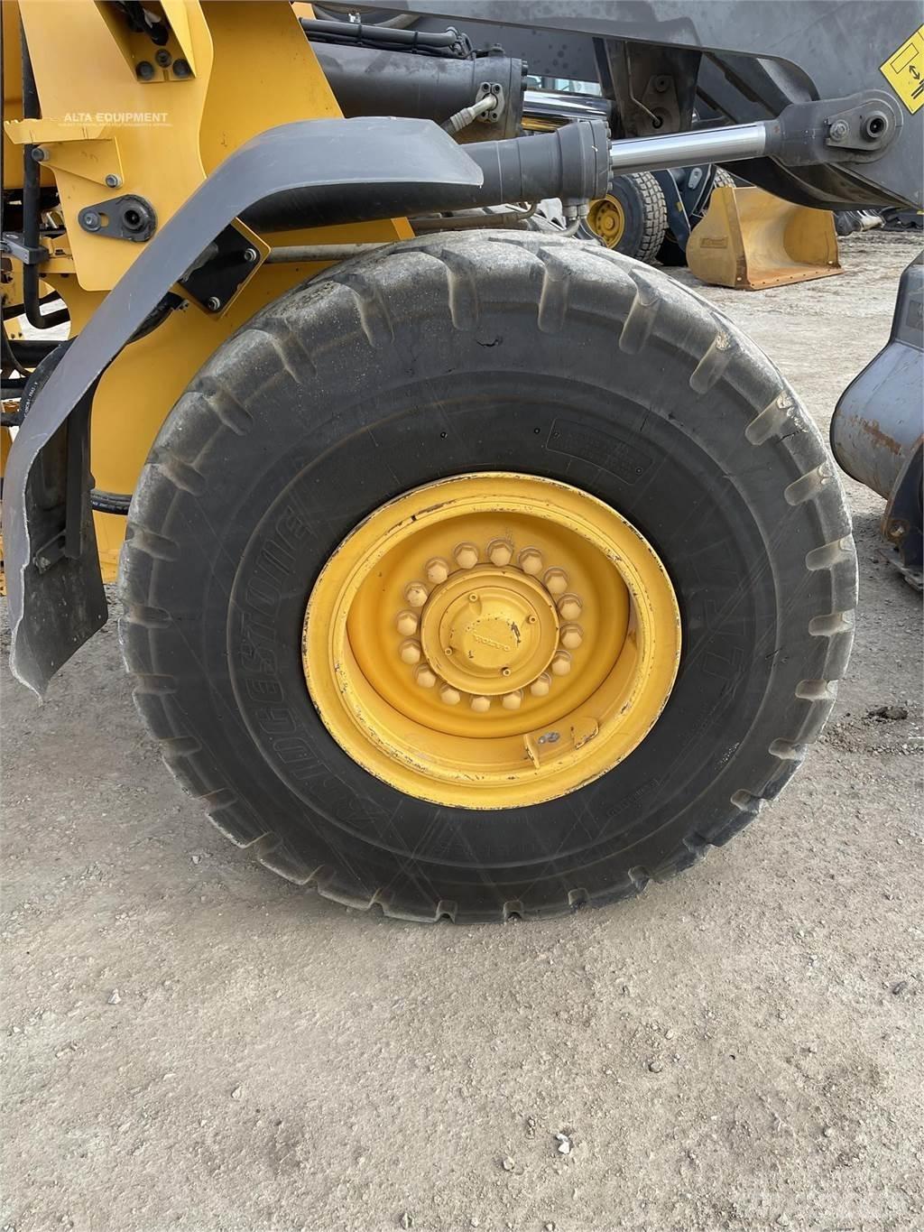 Volvo L70H Kolesové nakladače
