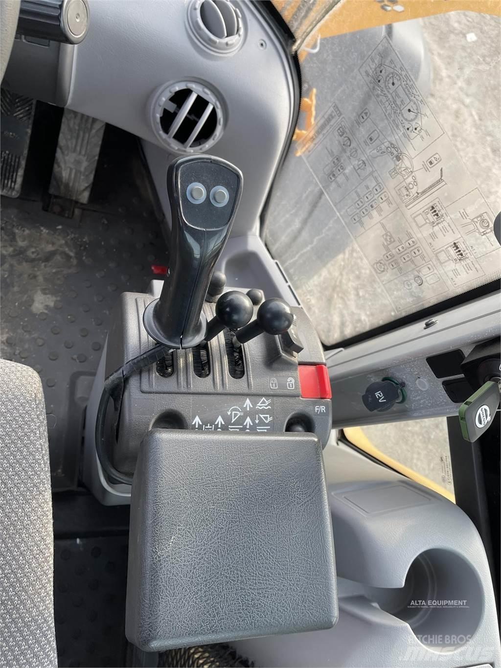 Volvo L70H Kolesové nakladače