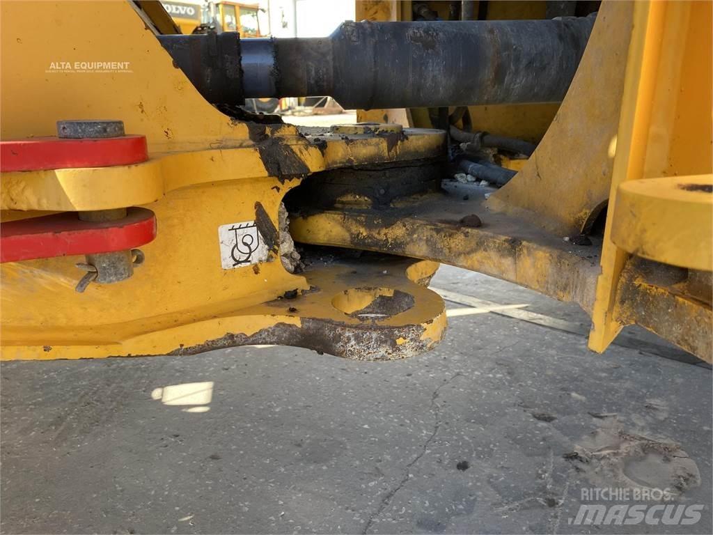 Volvo L70H Kolesové nakladače