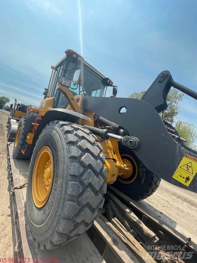 Volvo L70H Kolesové nakladače
