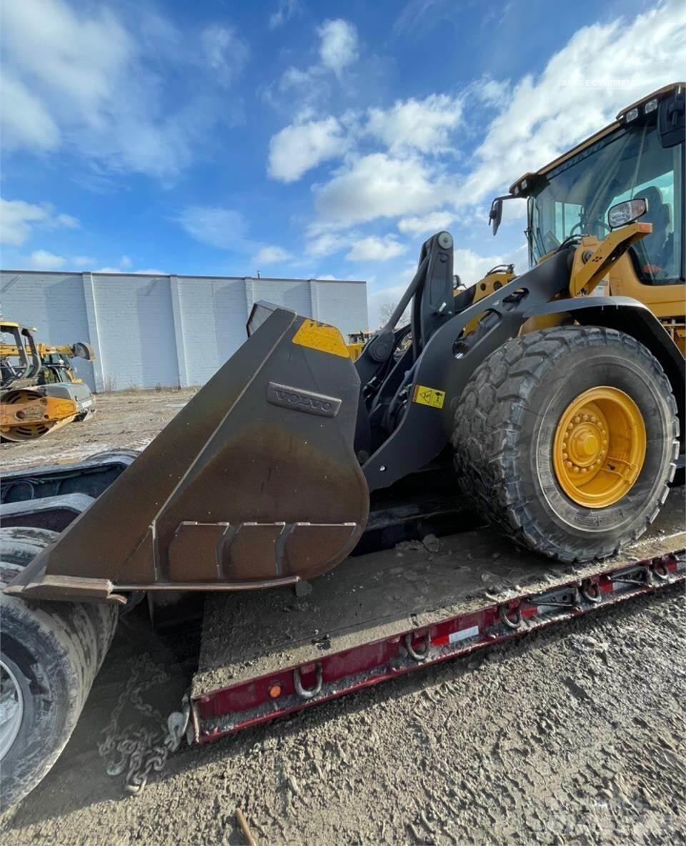 Volvo L90H Kolesové nakladače