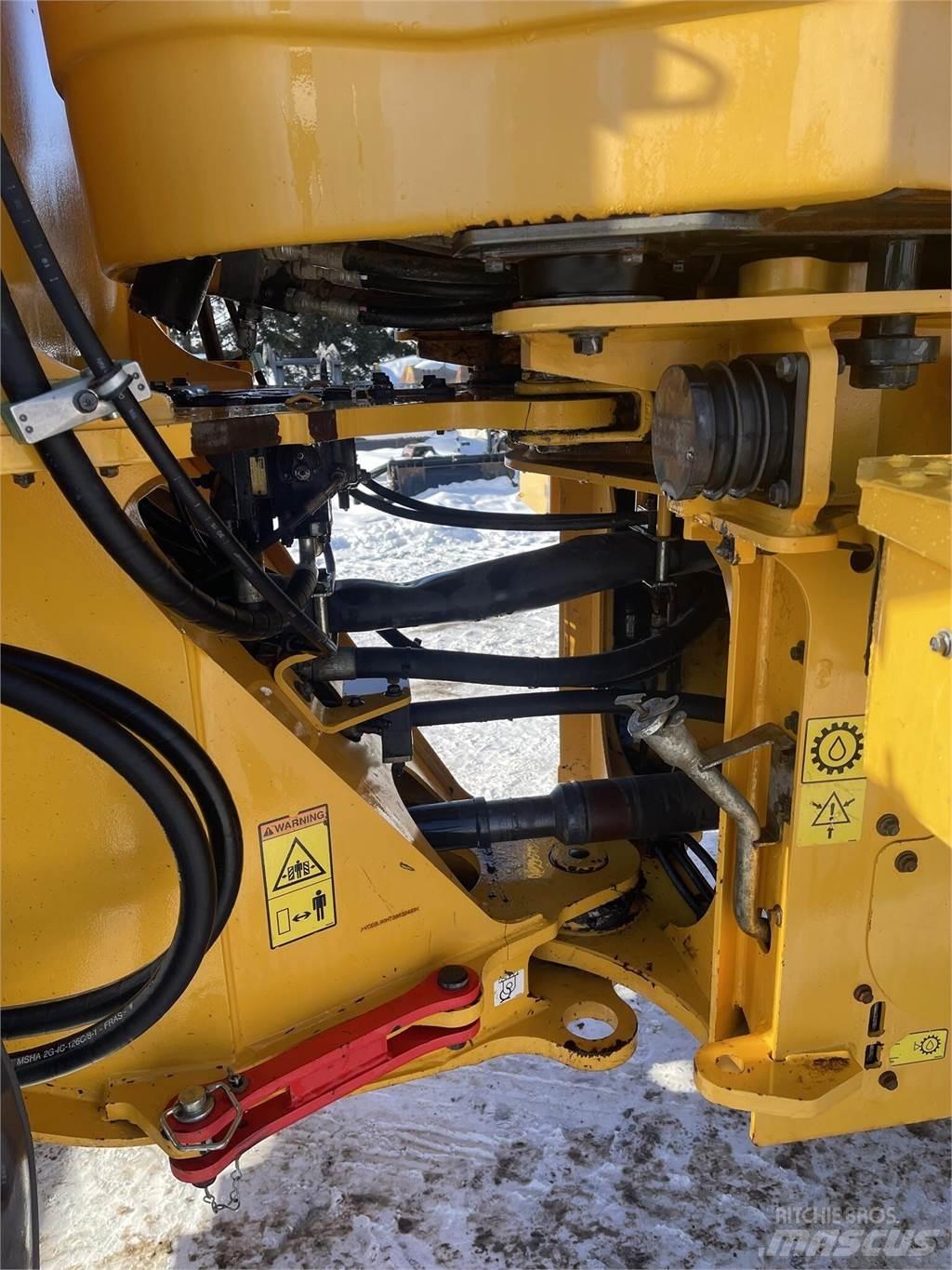 Volvo L90H Kolesové nakladače