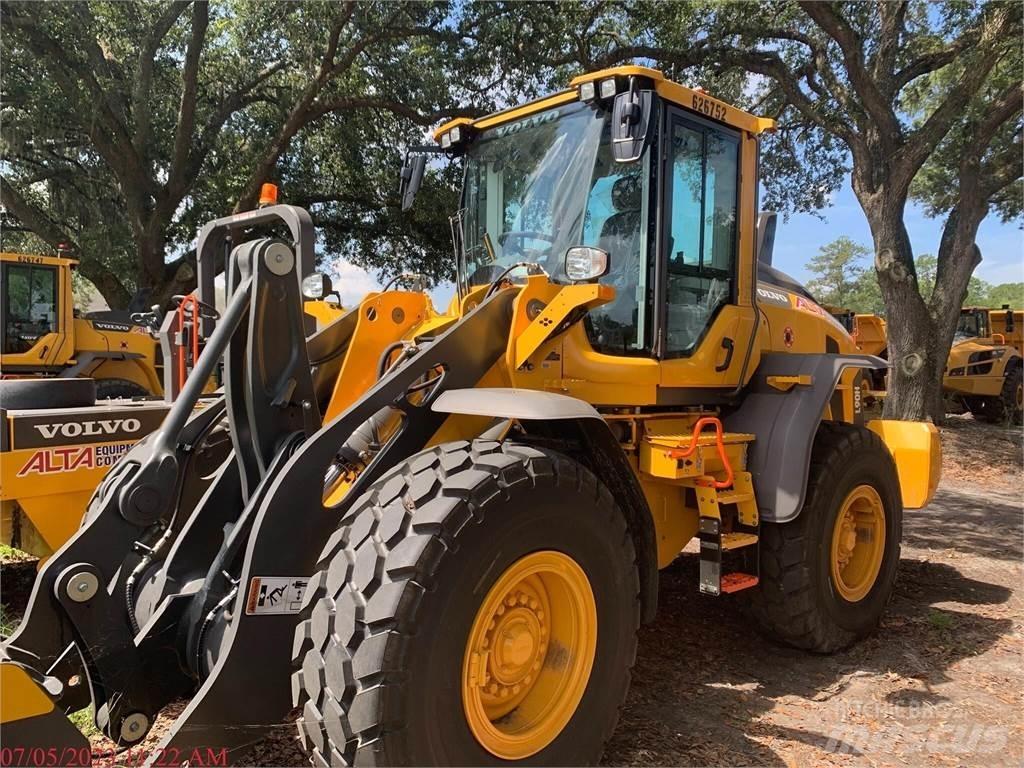 Volvo L90H Kolesové nakladače