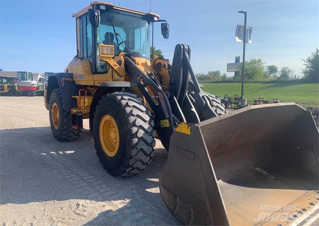 Volvo L90H Kolesové nakladače