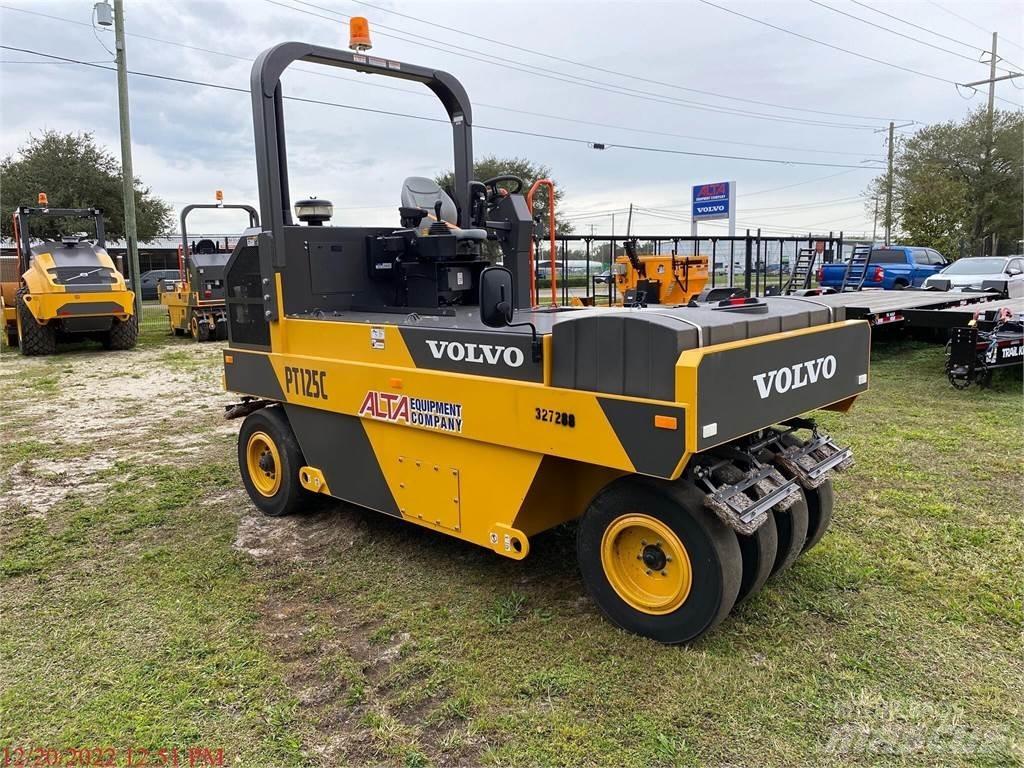 Volvo PT125C Pneumatikové valce