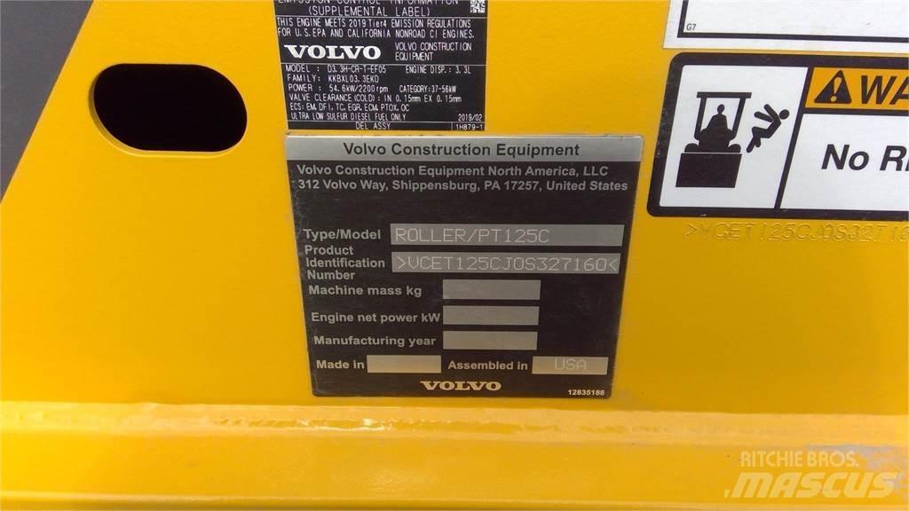 Volvo PT125C Pneumatikové valce