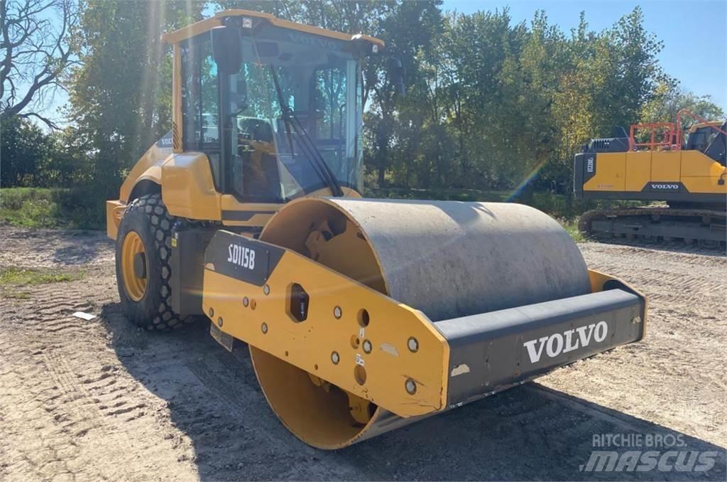Volvo SD115B Tandemové valce
