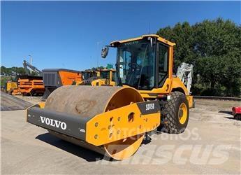 Volvo SD115B Tandemové valce