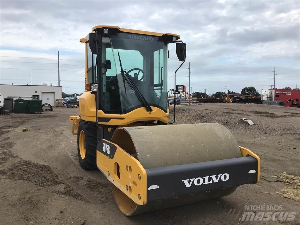 Volvo SD75B Tandemové valce