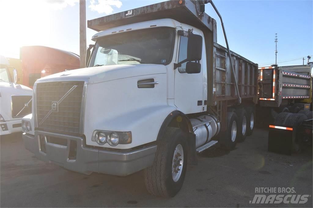 Volvo VHD84B200 Sklápače