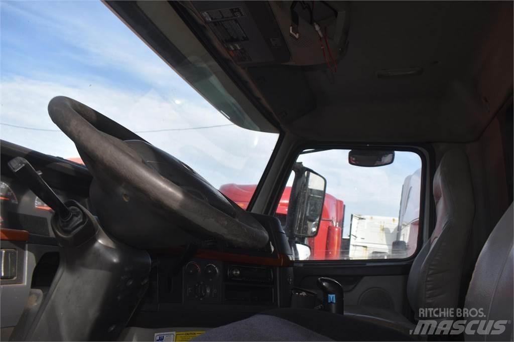 Volvo VHD84B200 Sklápače