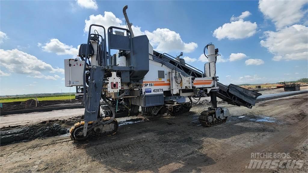 Wirtgen SP15I Stroje na betónové dlaždice