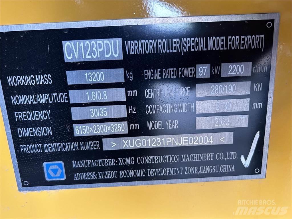 XCMG CV123PDU Tandemové valce