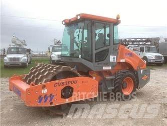 XCMG CV83PDU Tandemové valce
