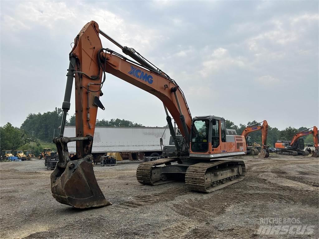 XCMG XE360U Pásové rýpadlá