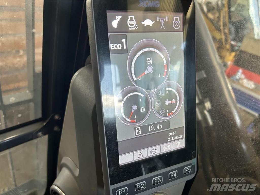 XCMG XE360U Pásové rýpadlá