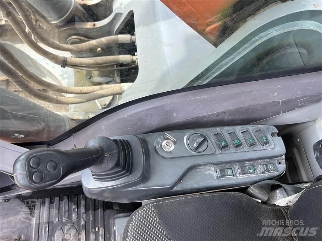 XCMG XE360U Pásové rýpadlá