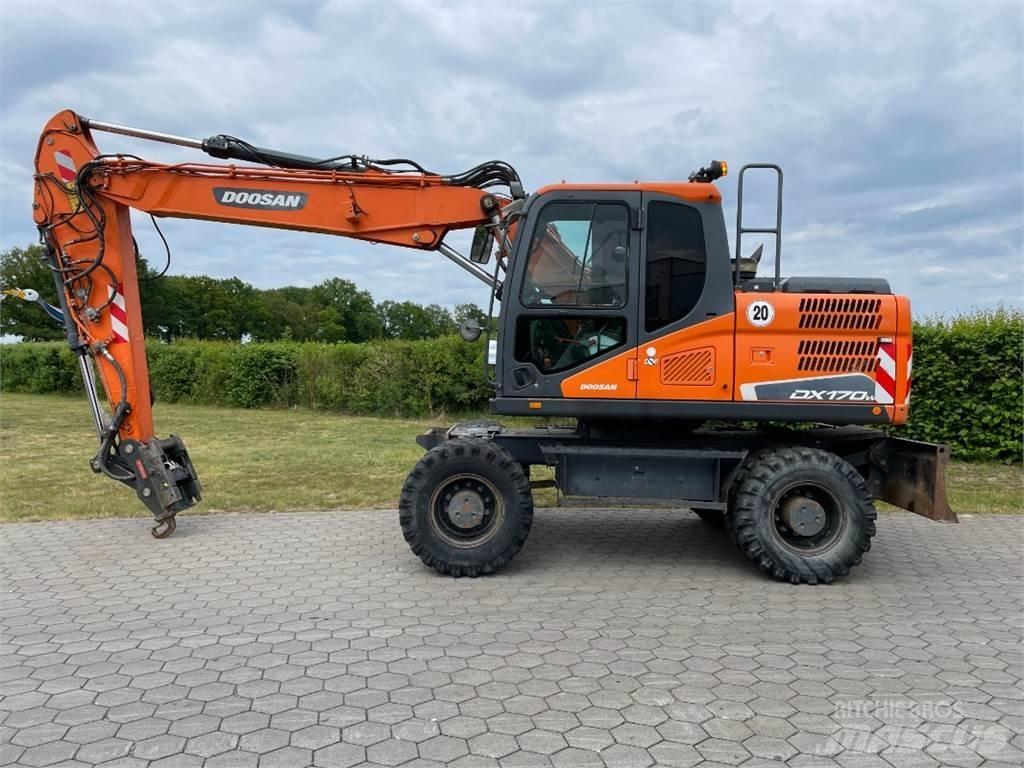 Doosan DX170W-5 Kolesové rýpadlá
