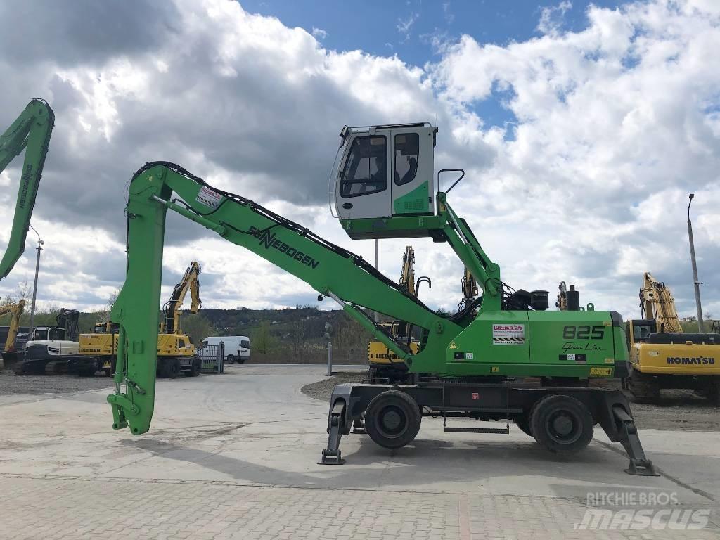 Sennebogen 825 M Stroje pre manipuláciu s odpadom