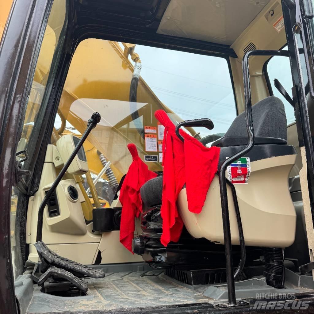 CAT 330 C Pásové rýpadlá