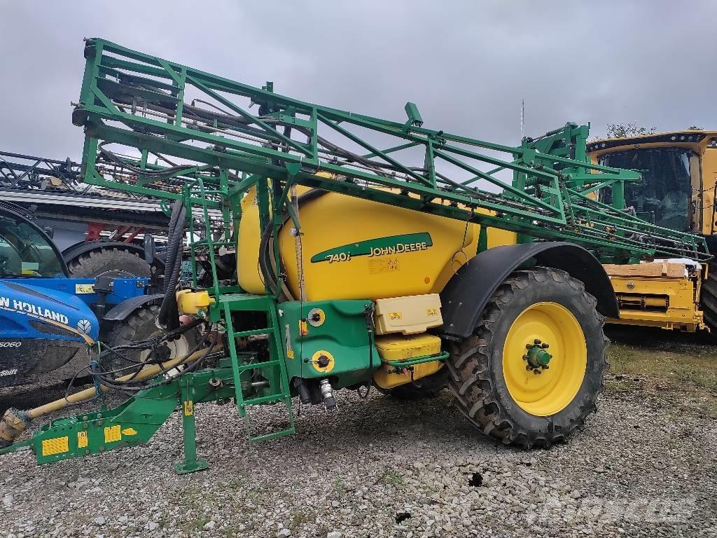 John Deere 740 i Ťahané postrekovače