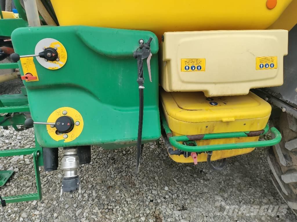 John Deere 740 i Ťahané postrekovače