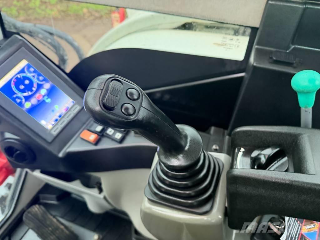 Takeuchi TB 295 W Kolesové rýpadlá