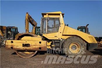 Bomag BW 225 D-3 Tandemové valce