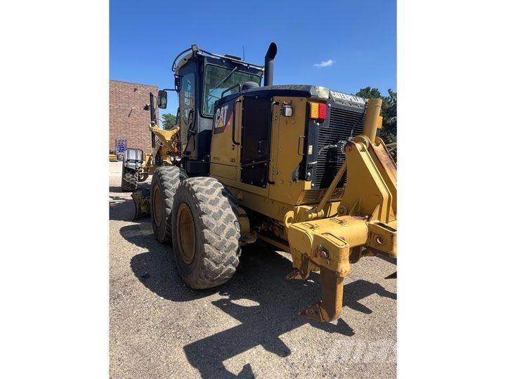 CAT 140 M Grejdery