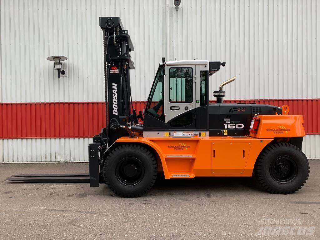 Doosan D160S-7 Dieselové vozíky