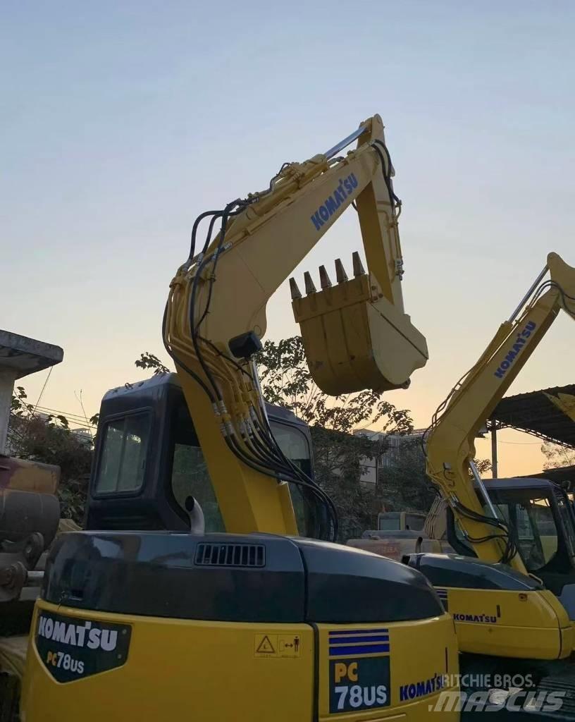 Komatsu PC 78 US Pásové rýpadlá