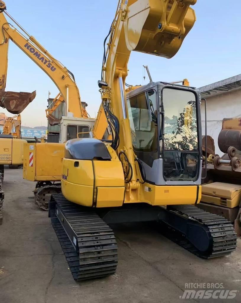 Komatsu PC 78 US Pásové rýpadlá