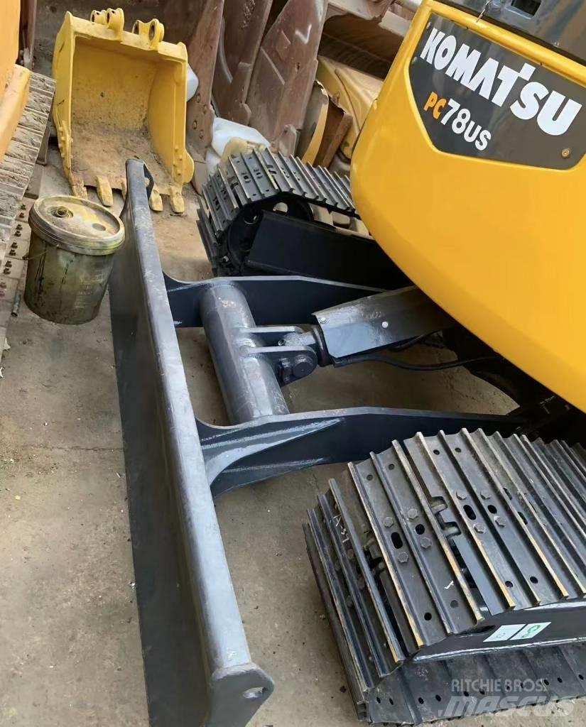 Komatsu PC 78 US Pásové rýpadlá