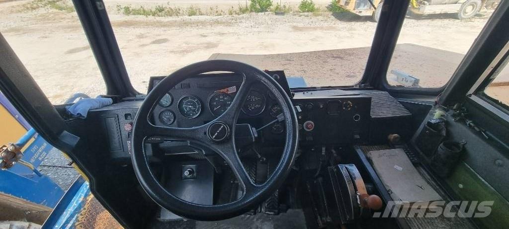 Belaz 75473 Pevné dempry
