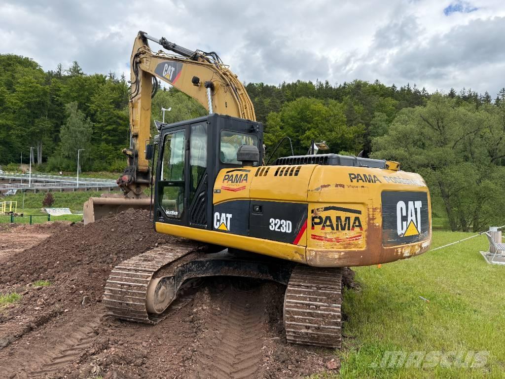 CAT 323 D L Pásové rýpadlá