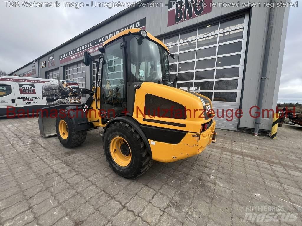JCB 407 -gebraucht- Kolesové nakladače