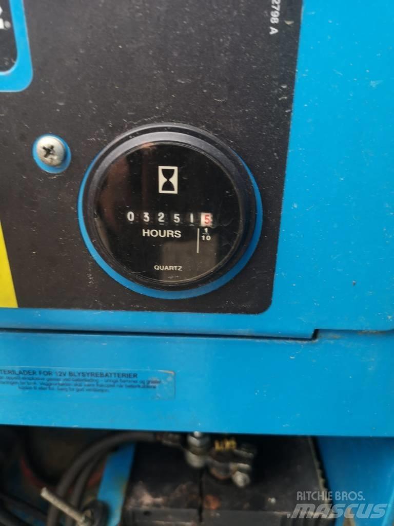 Genie GS 4390 Nožnicové zdvíhacie plošiny