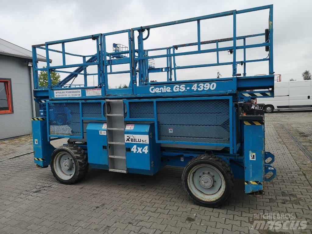 Genie GS 4390 Nožnicové zdvíhacie plošiny