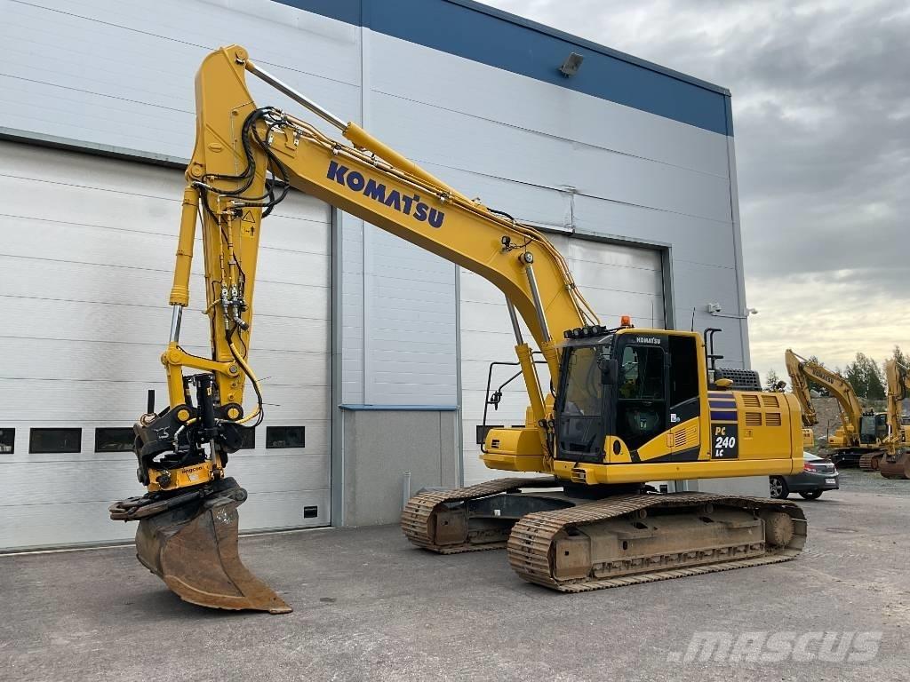 Komatsu PC240LC-11 Pásové rýpadlá
