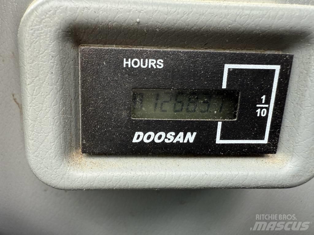 Doosan DX 235 LCR-5 Pásové rýpadlá