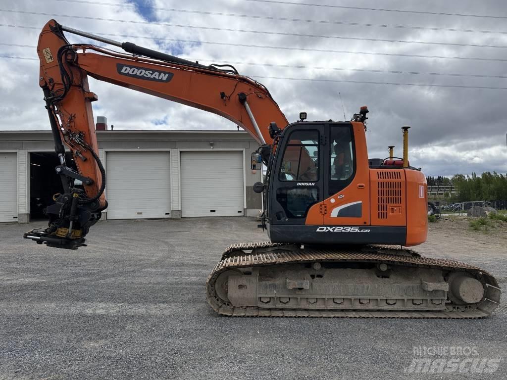Doosan DX 235 LCR-5 Pásové rýpadlá