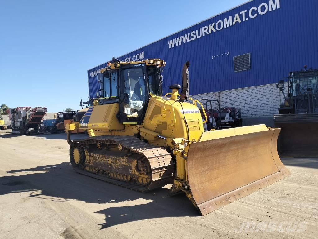 Komatsu D61PX-24EO Pásové dozéry